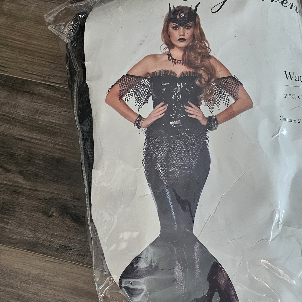 Leg Avenue Dark Water Siren Costume